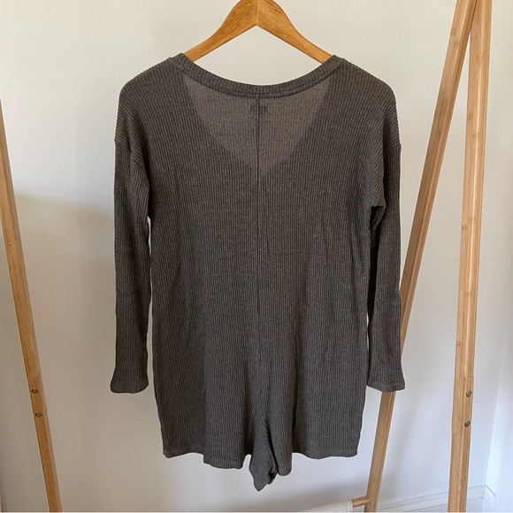 Aerie Ribbed Lounge Pajama Henley Romper in Army Green - XS - Picture 4 of 5